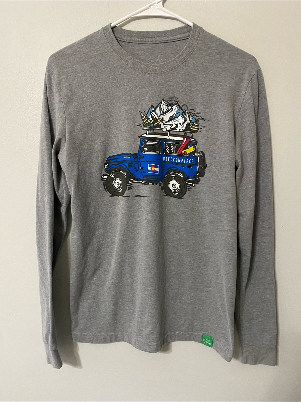 Wild Tribute Breckenridge Gray Long-Sleeve Tee with Blue Landcruiser FJ40